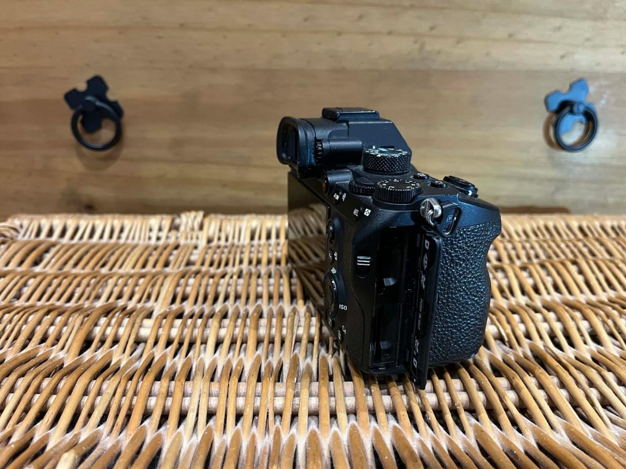 Sony Alpha 7 III Kit 28-70mm 24MP 180 Trigger — bild 3